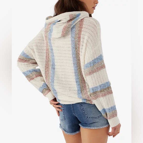 NWT O’Neill Top - Picture 6 of 8